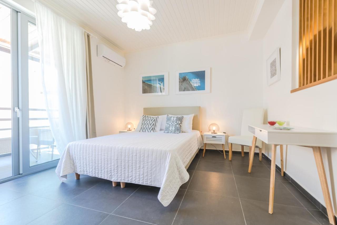 Rotunda Suites Kalamaki Esterno foto